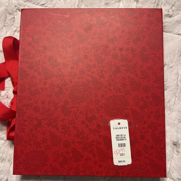 Tablet 12 Days of Christmas Bracelet Set - Picture 8 of 9